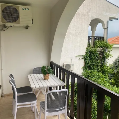 Cozy In Kambani 1 Апартамент