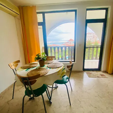 Cozy In Kambani 1 Свети Влас